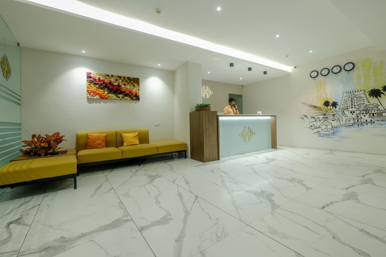 The Heartland Business Hotel, Trivandrum トリバンドラム エクステリア 写真